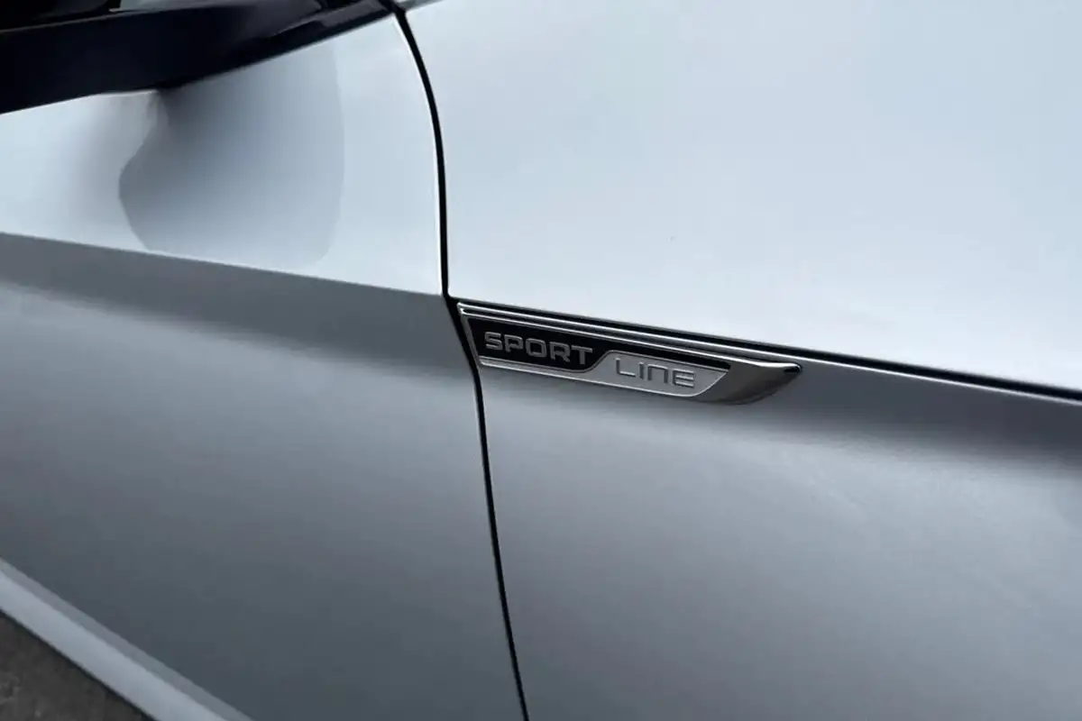 2019-skoda-superb-20tdi-sportline-plus-190ps-hatchback-dsg-big-28