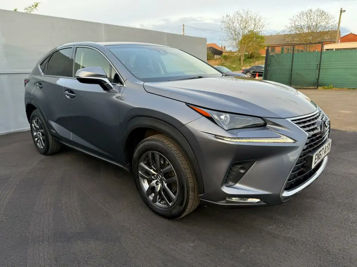 2018-lexus-nx-300h-25-luxury-big-0