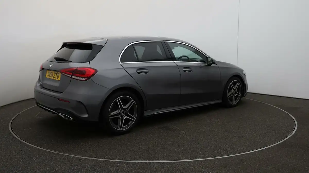 2021-mercedes-benz-a-class-13-a180-amg-line-hatchback-5d-7g-dct-big-44