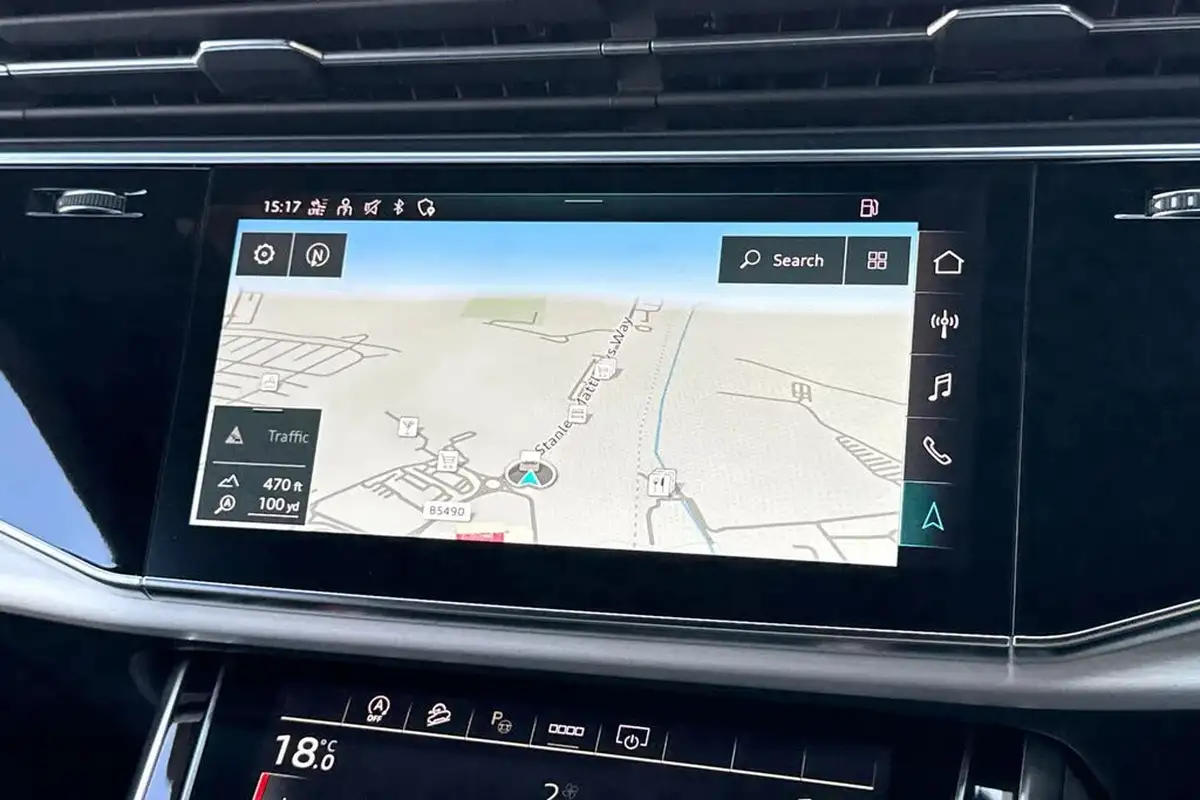 2021-audi-q8-30-50-tdi-s-line-big-16