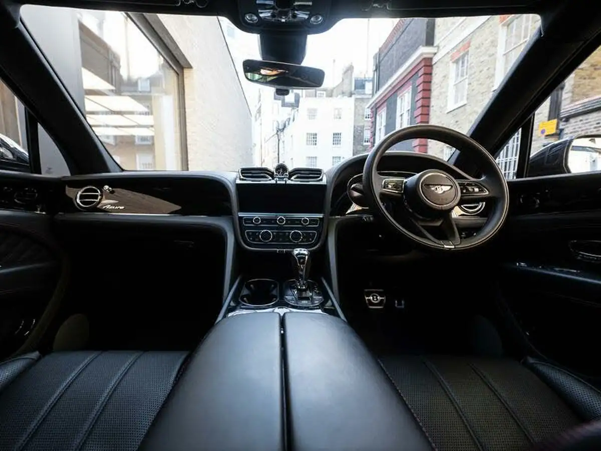 2023-bentley-bentayga-40-v8-big-12