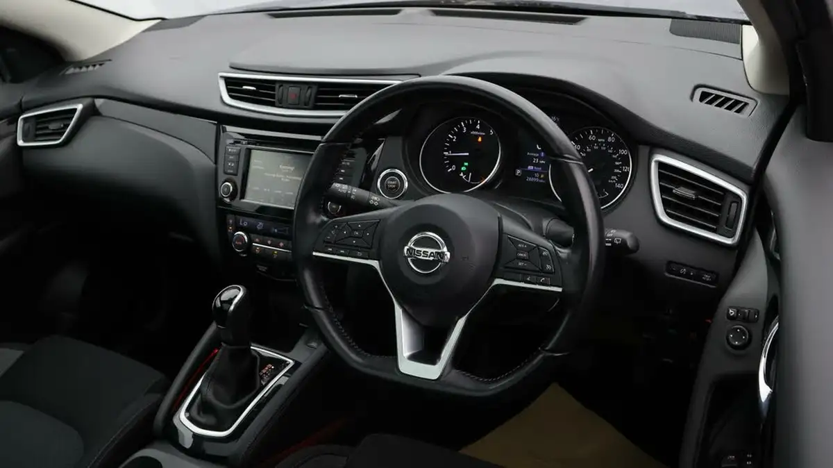 2019-nissan-qashqai-13-dig-t-n-connecta-160ps-propilotheat-pack-dct-big-8