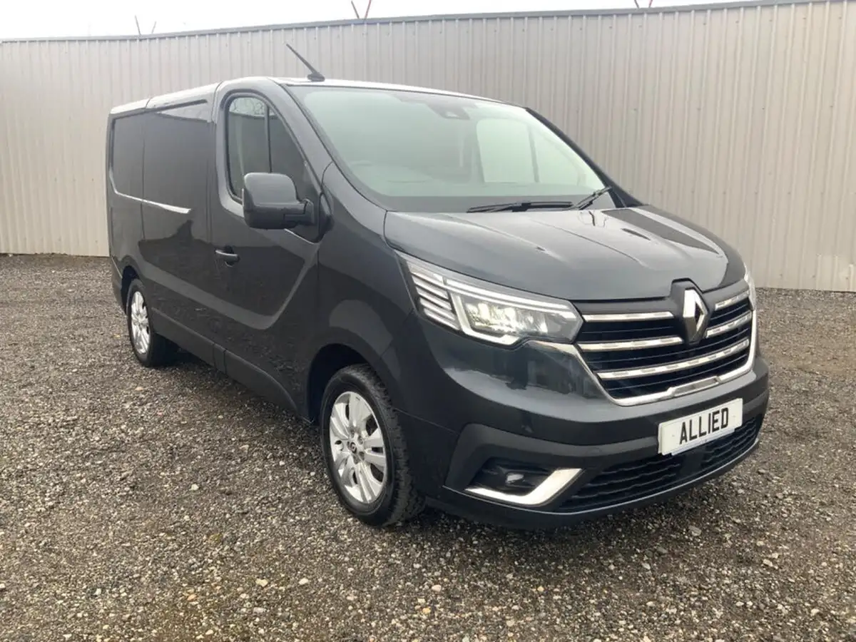 2023-renault-trafic-20dci-sl28-170-sport-edc-auto-big-10