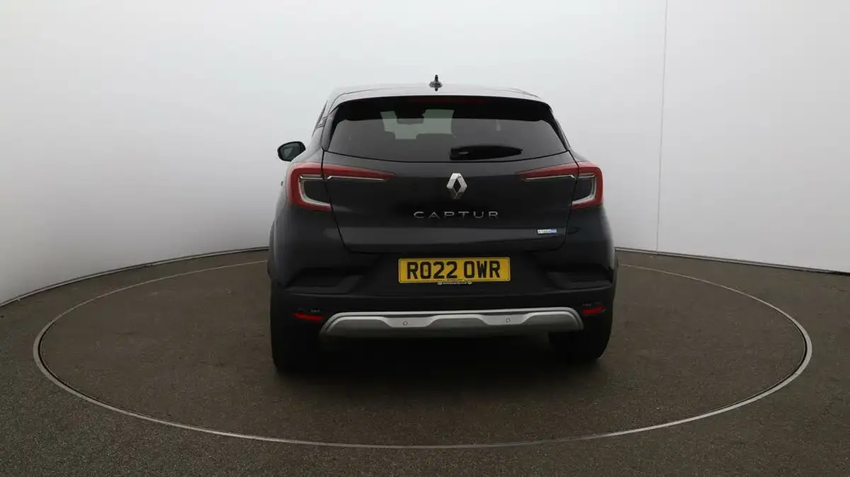2022-renault-captur-16-iconic-edition-big-50