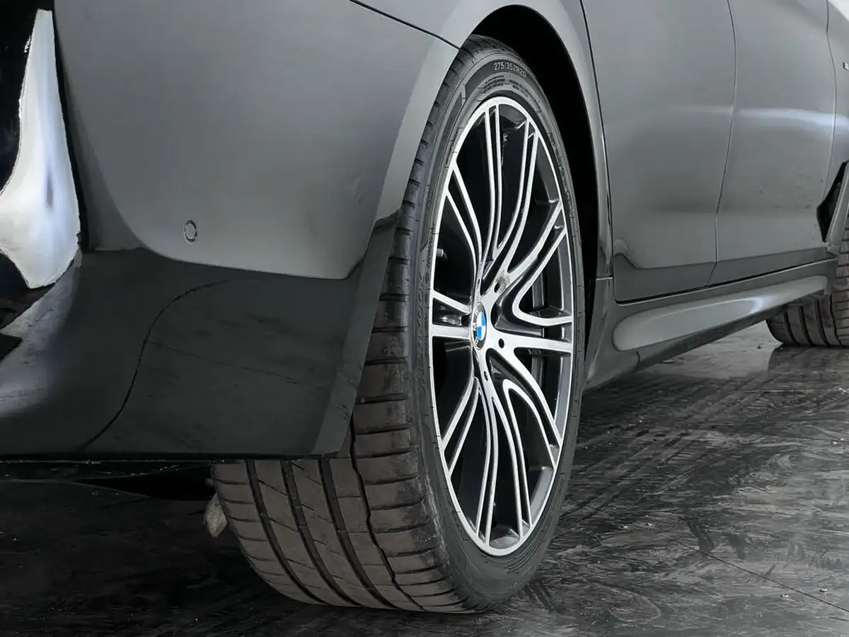2018-bmw-5-series-30td-530d-m-sport-touring-5d-big-6