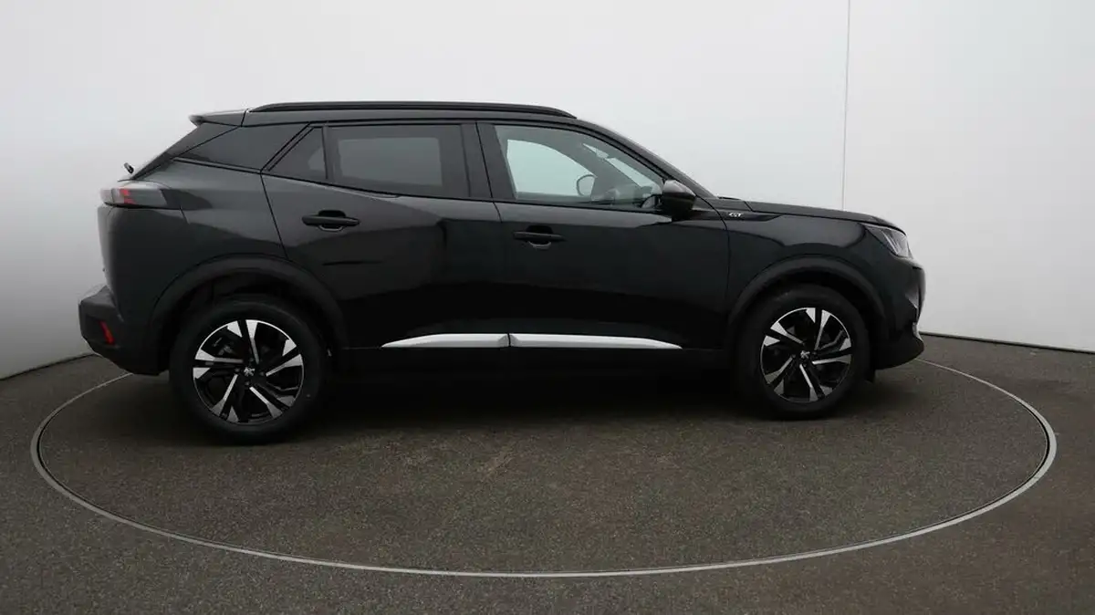2022-peugeot-2008-suv-12-puretech-gt-eat8-big-45