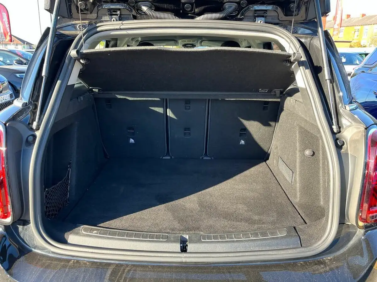 2021-mini-countryman-15-cooper-classic-big-9