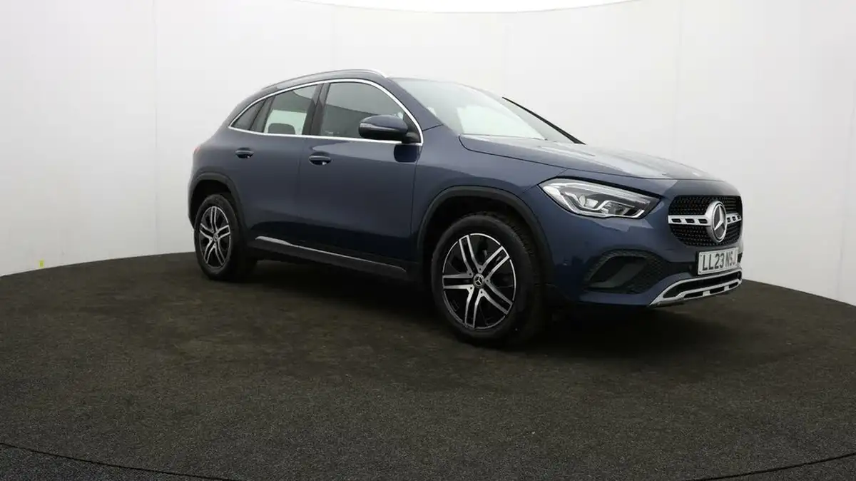 2023-mercedes-benz-gla-class-13-gla-200-sport-executive-station-wagon-big-41