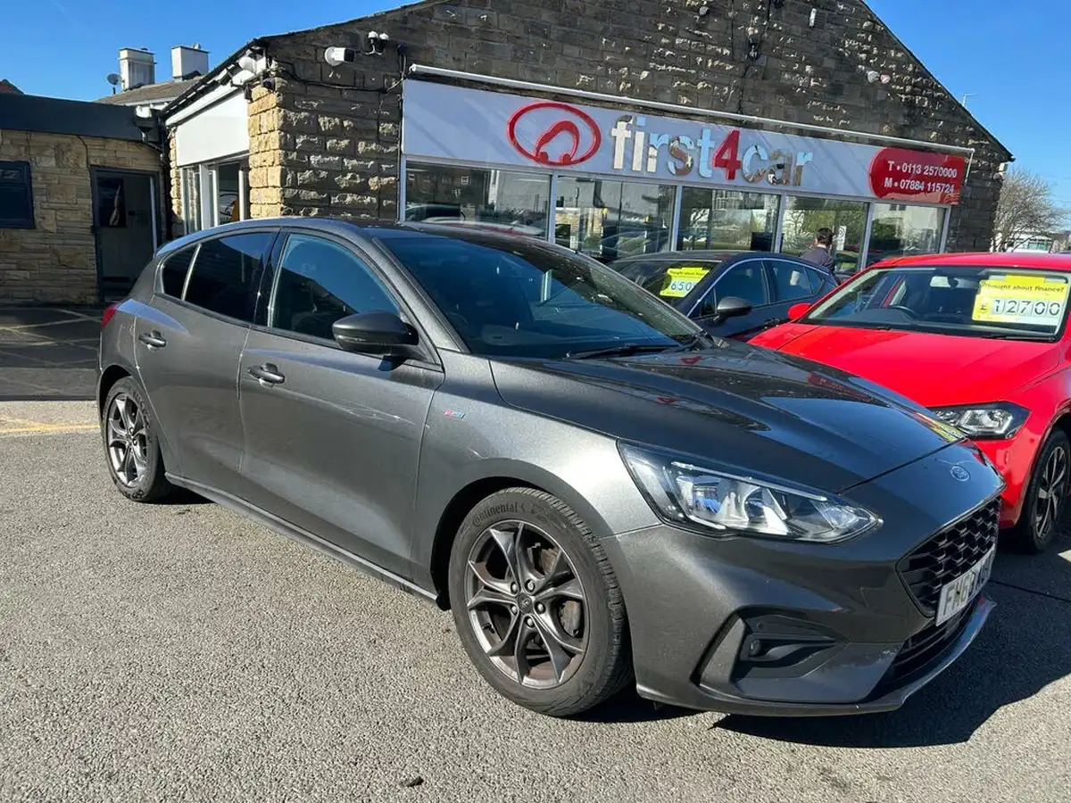 2019-ford-focus-10t-st-line-ss-hatchback-big-4