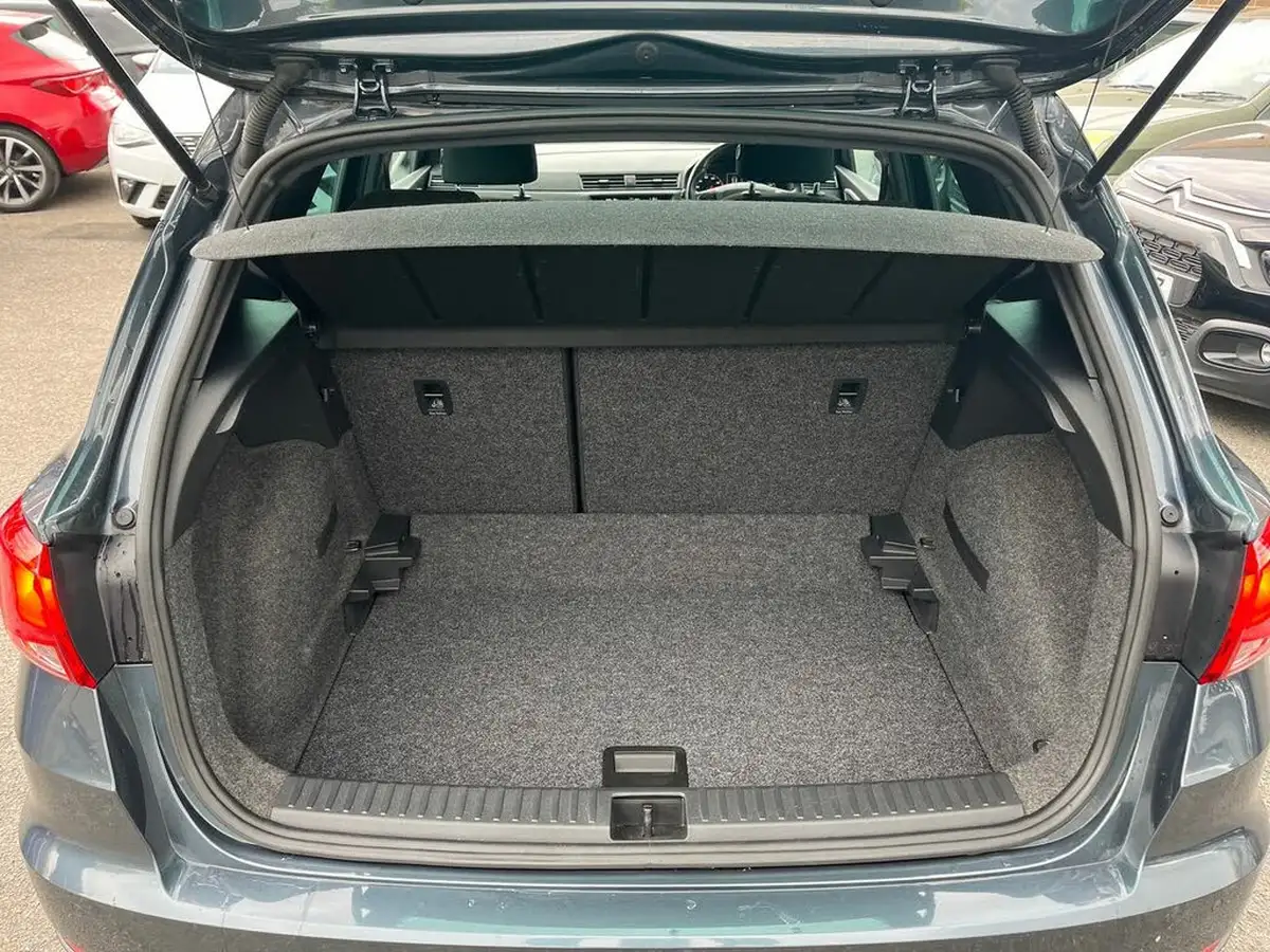 2021-seat-arona-10-tsi-fr-red-edition-big-9