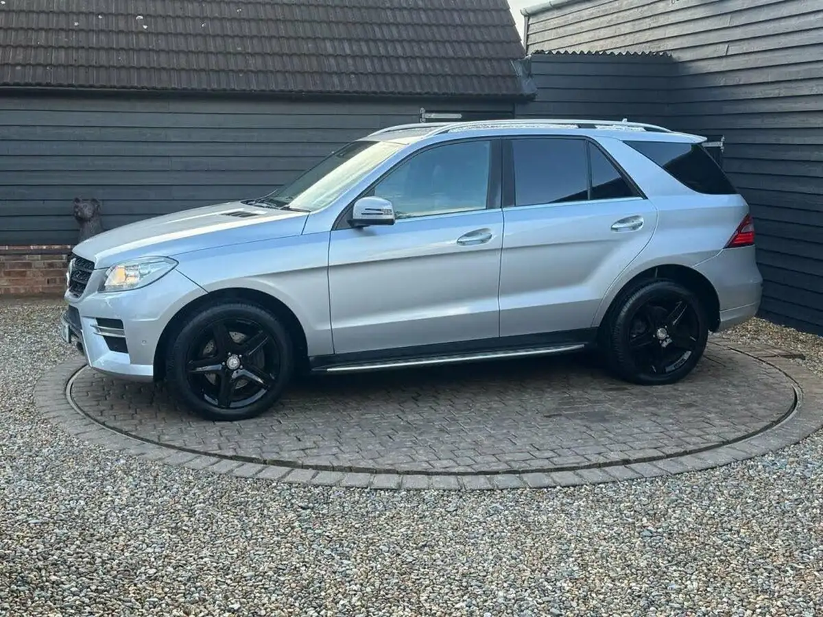 2013-mercedes-benz-m-class-20td-ml250-bluetec-sport-sport-big-23
