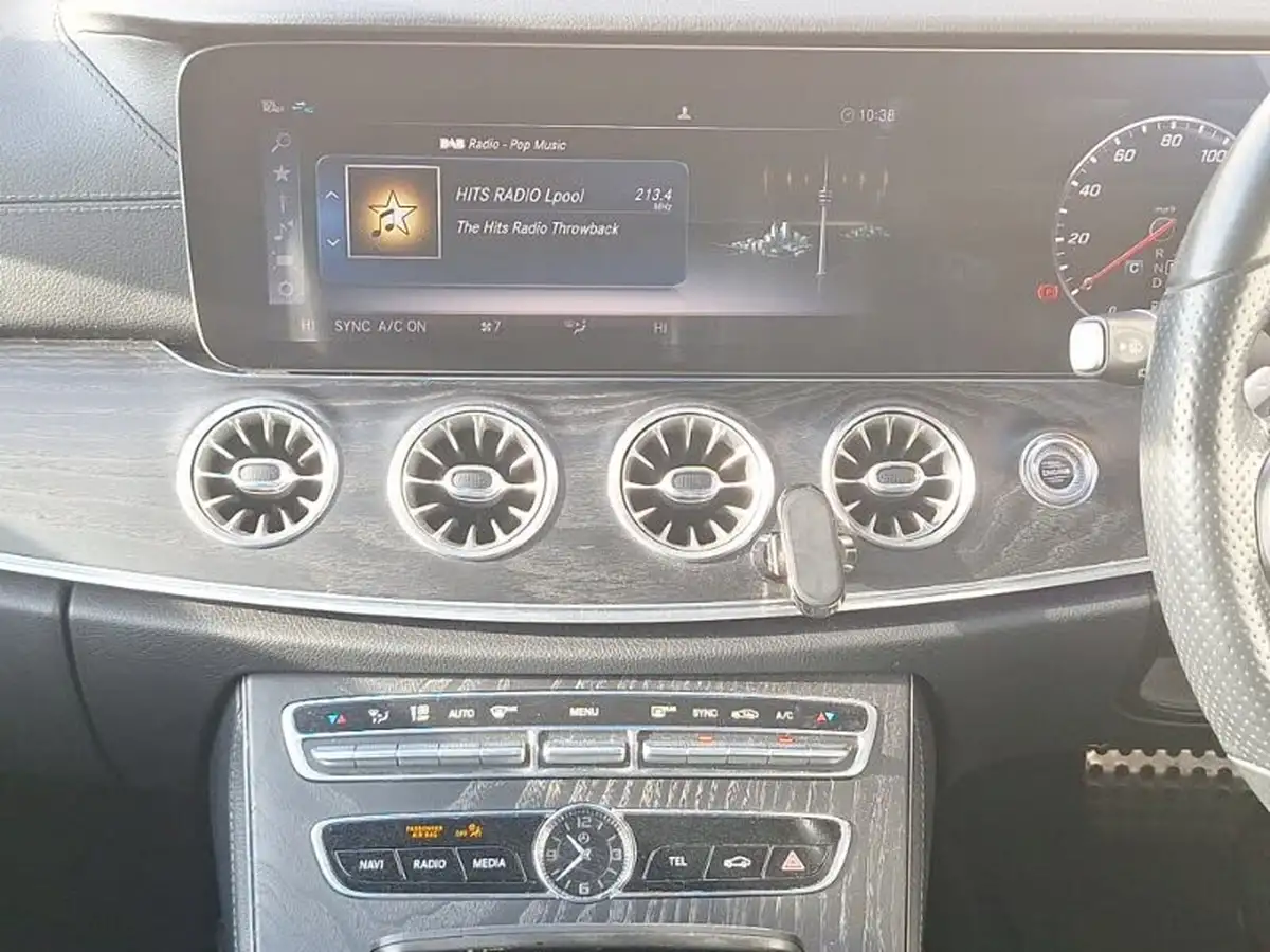 2019-mercedes-benz-e-class-20-e300-amg-line-ss-coupe-plus-big-9