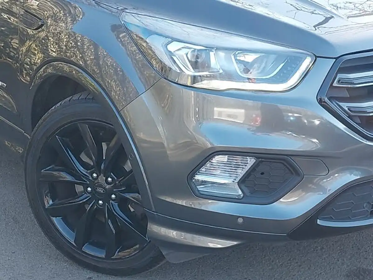 2017-ford-kuga-20tdci-st-line-x-180ps-awd-big-8