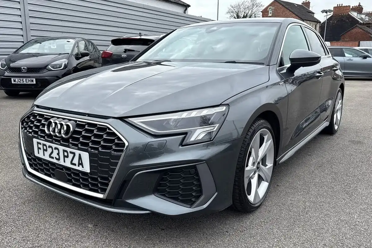 2023-audi-a3-10-30-tfsi-s-line-sportback-5d-tronic-big-38