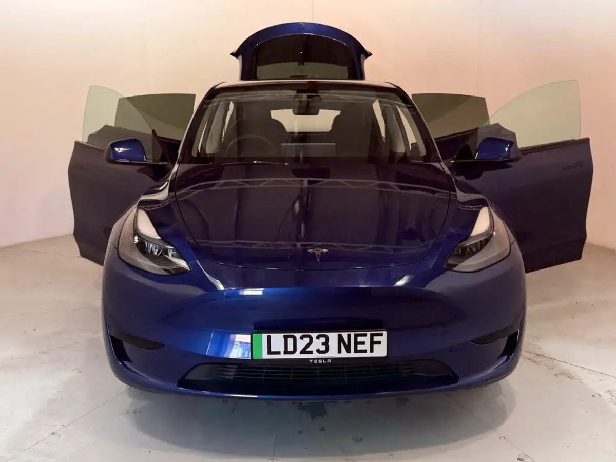 2023-tesla-model-y-e-rwd-big-30