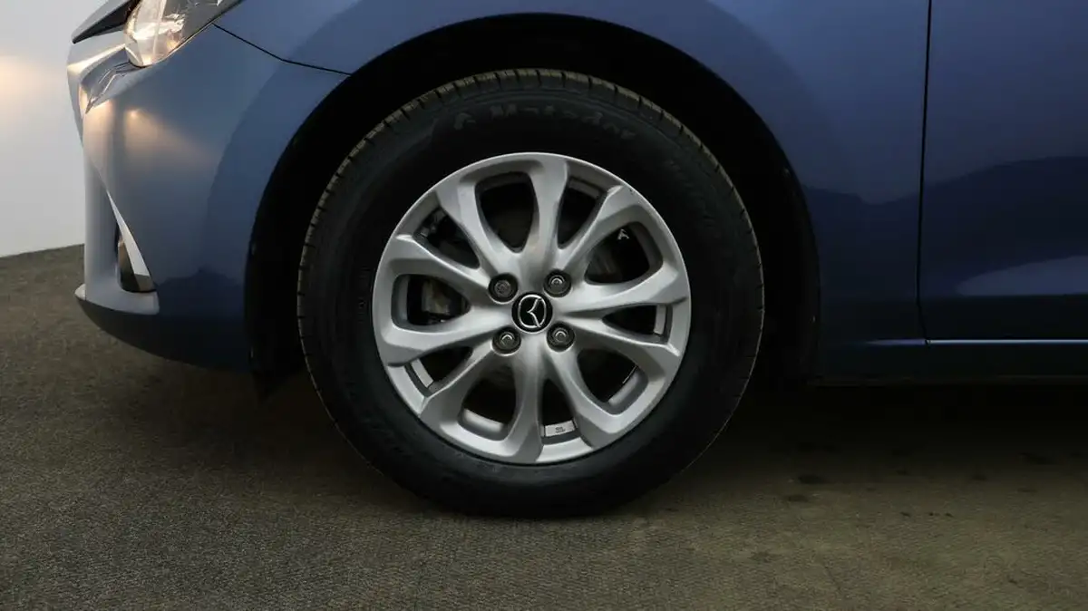 2019-mazda-mazda2-15-se-l-nav-big-17