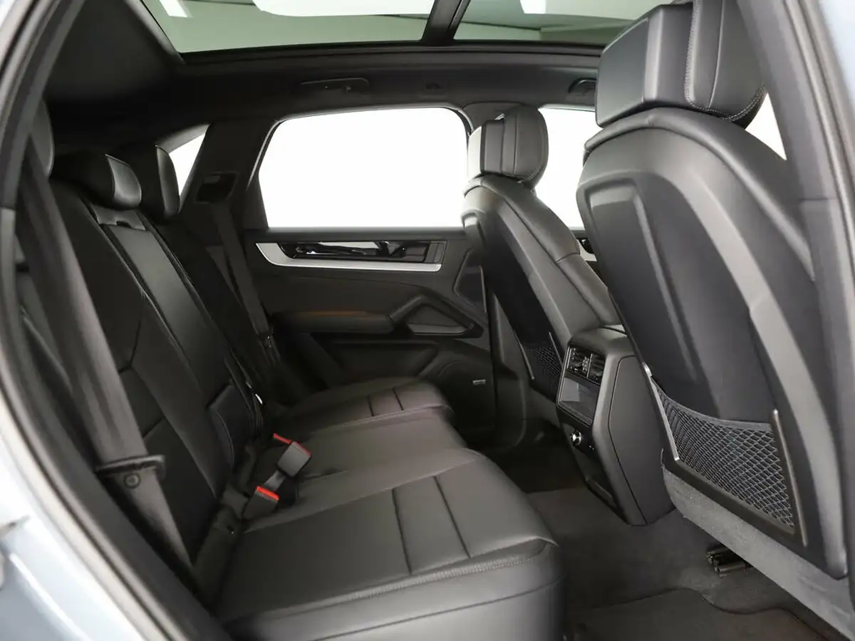 2024-porsche-cayenne-30-v6-e-hybrid-470ps-station-wagon-big-14