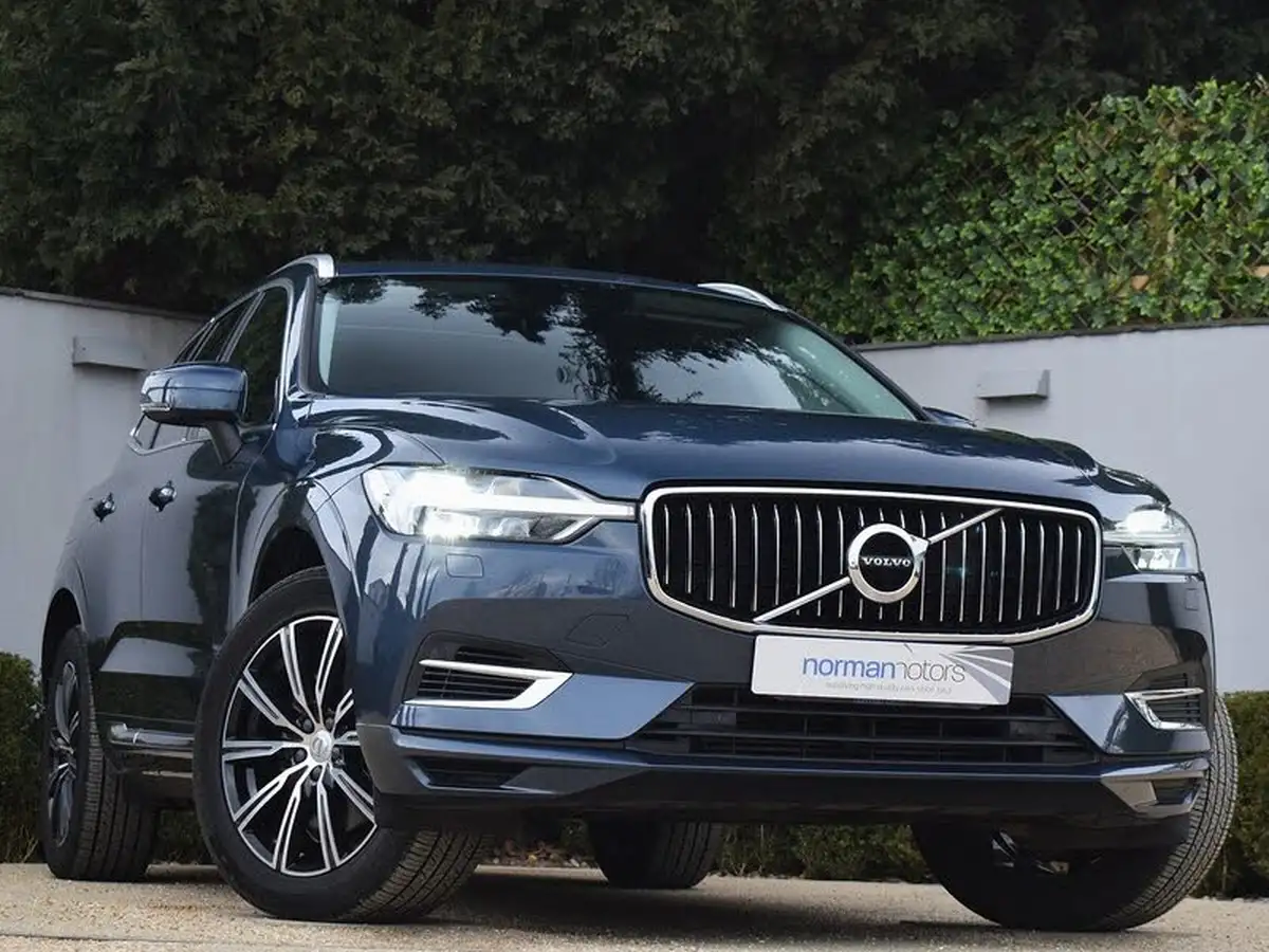 2021-volvo-xc60-20-t6-inscription-340bhp-big-4