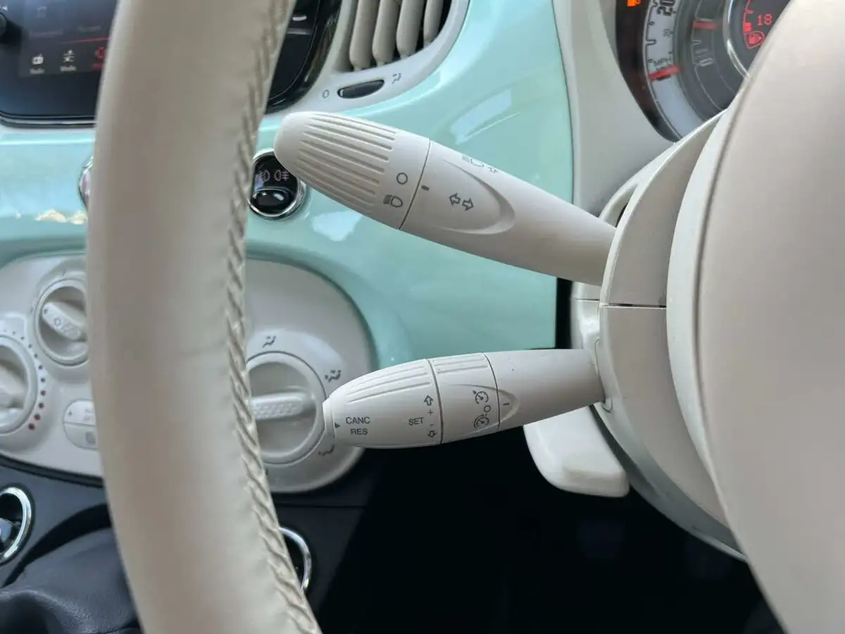 2019-fiat-500-12-lounge-big-17