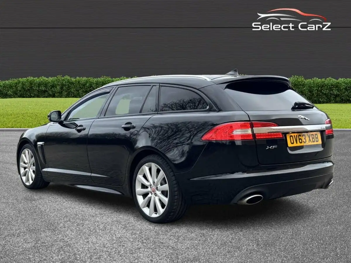 2013-jaguar-xf-30td-r-sport-sportbrake-5d-big-10