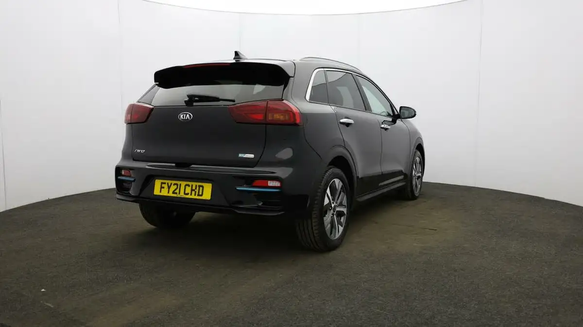 2021-kia-e-niro-ev-3-big-51