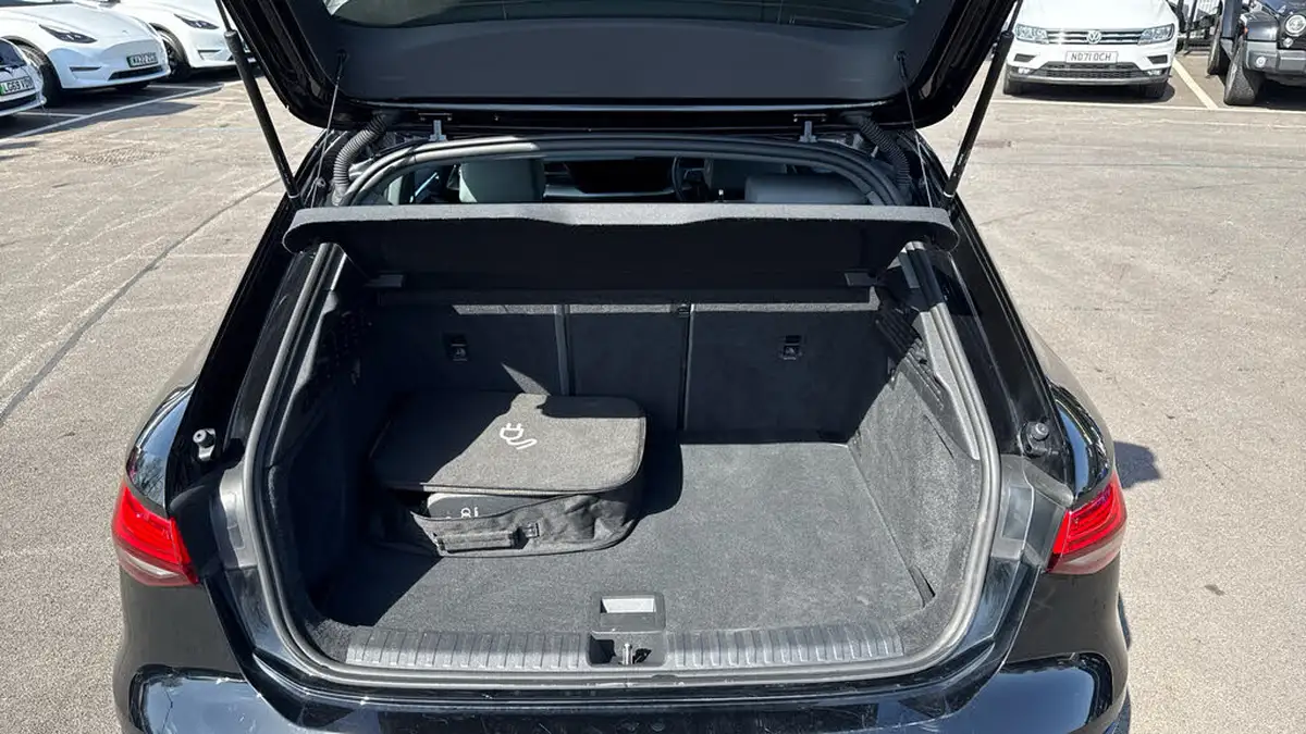 2022-audi-a3-14-40-tfsi-e-sport-big-14