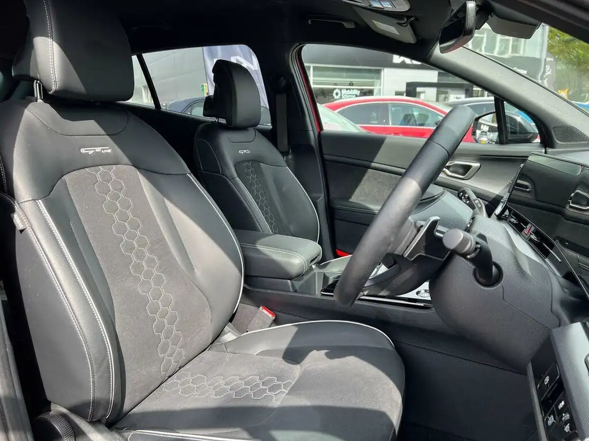 2024-kia-sportage-16-t-gdi-gt-line-226bhp-hev-auto-big-27