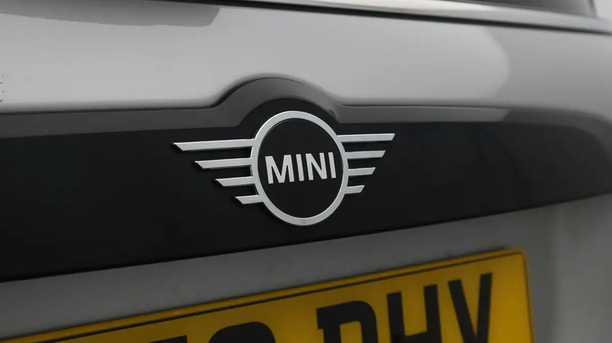 2022-mini-countryman-15-cooper-classic-premium-auto-big-20