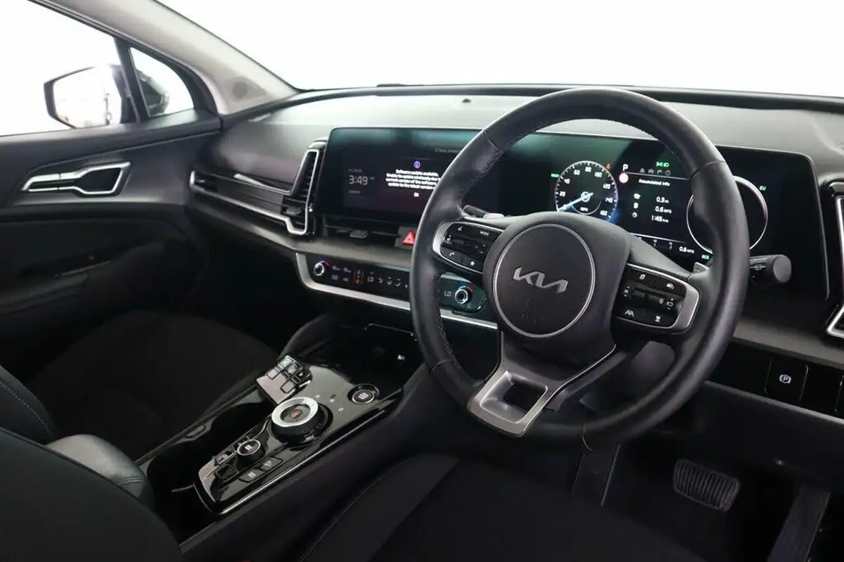 2023-kia-sportage-16-t-gdi-3-226bhp-hev-auto-big-8