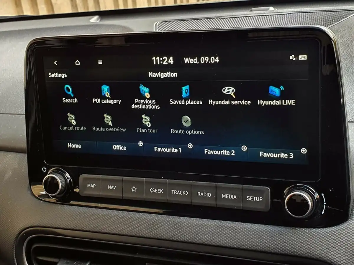 2022-hyundai-kona-16-gdi-premium-big-30