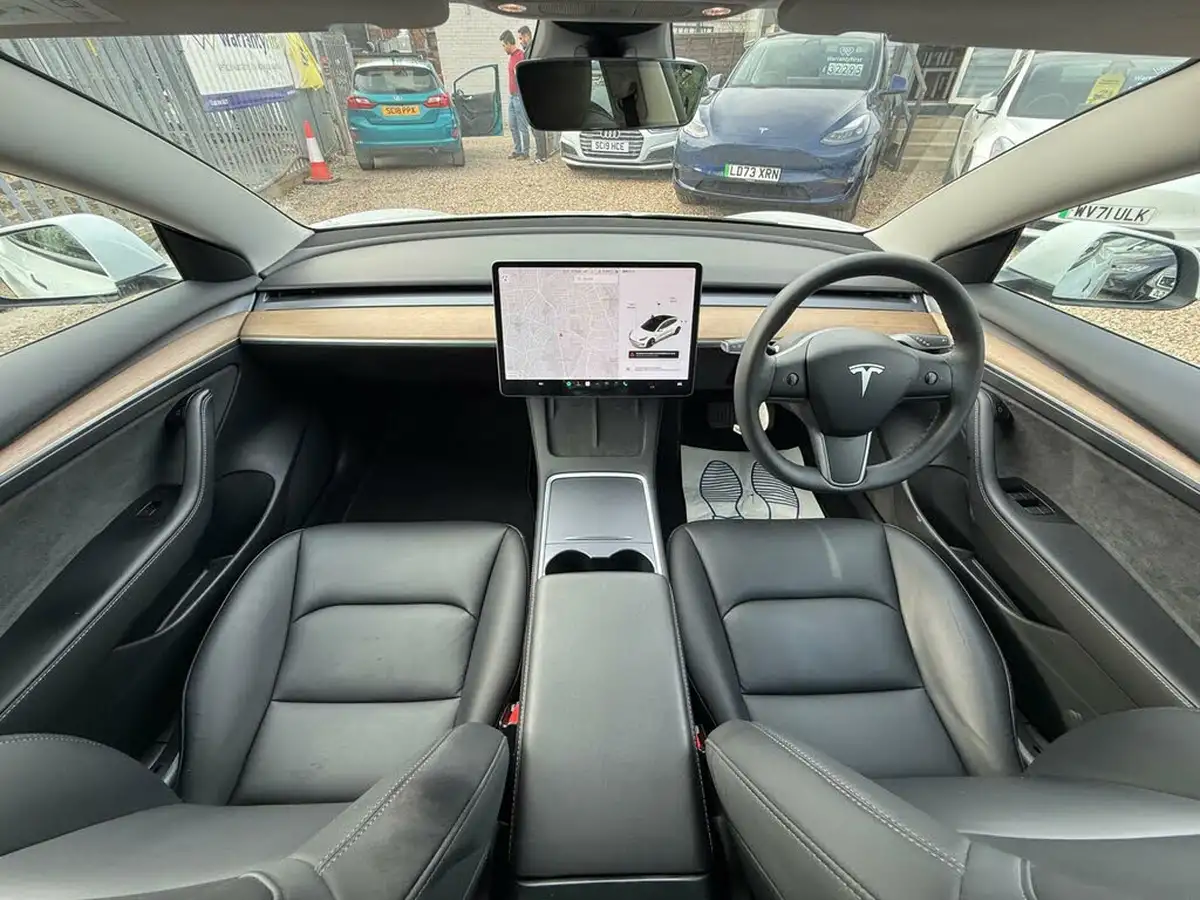 2021-tesla-model-3-e-long-range-awd-big-1