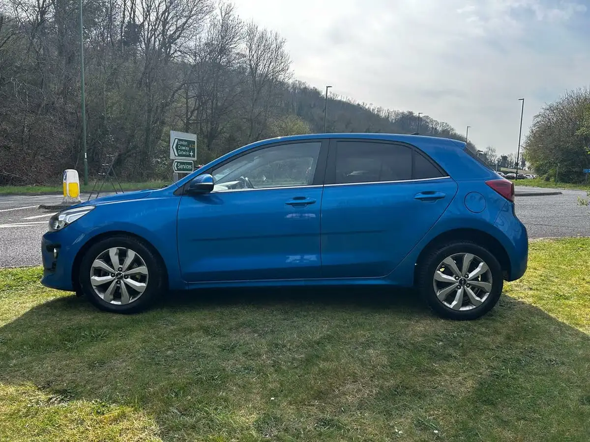 2022-kia-rio-10-t-gdi-3-big-5