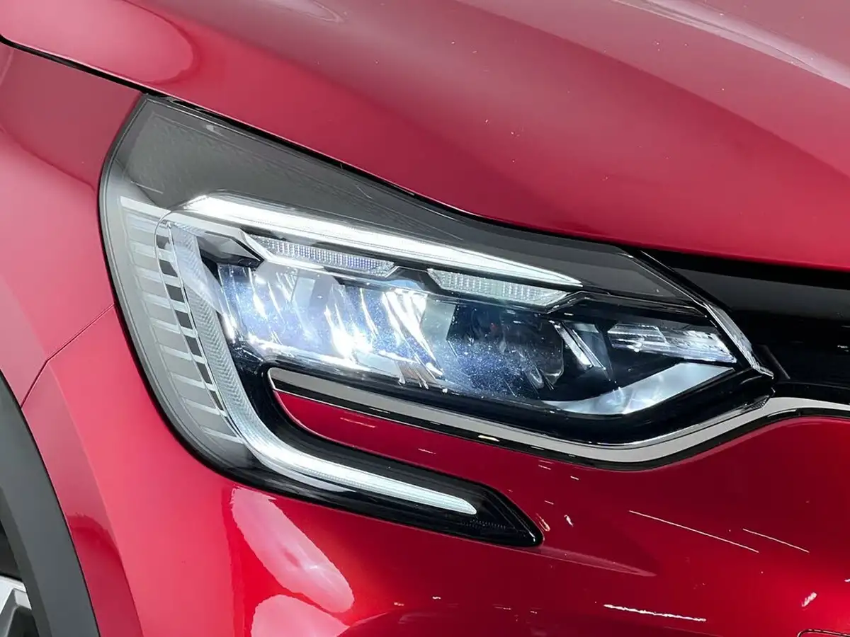 2022-renault-captur-16-iconic-edition-big-6