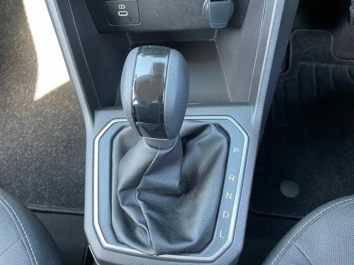 2024-dacia-sandero-10-tce-journey-90bhp-cvt-big-22
