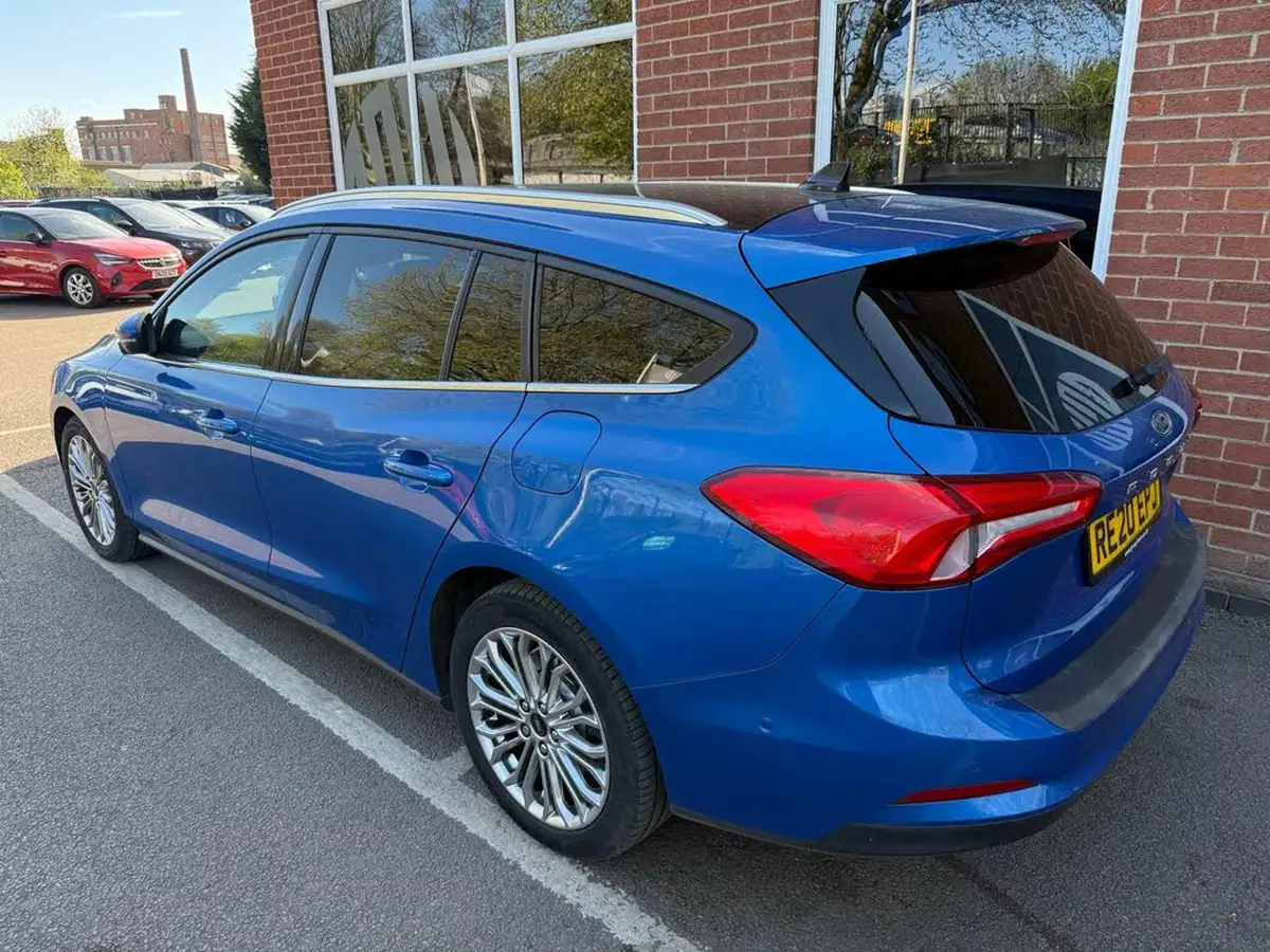 2020-ford-focus-10t-titanium-x-edition-125ps-hybrid-mhev-estate-big-6
