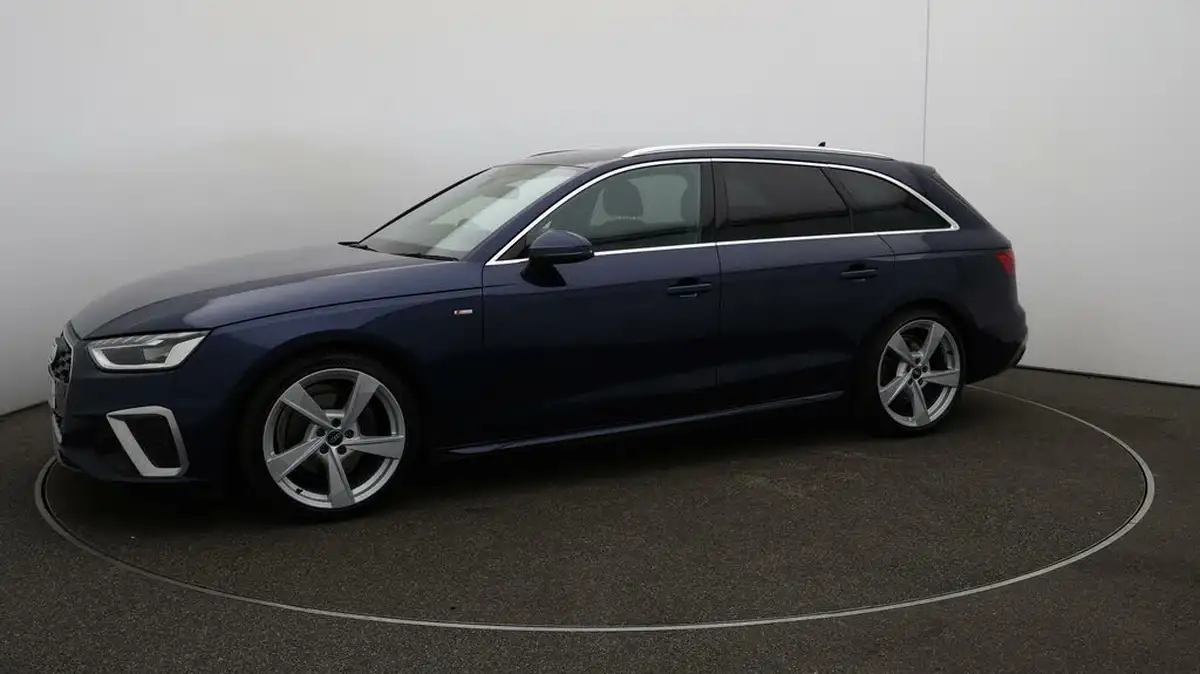 2022-audi-a4-avant-20-35-tfsi-s-line-tronic-big-61
