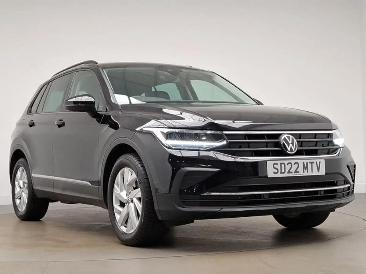 2022-volkswagen-tiguan-15-tsi-life-130ps-big-0