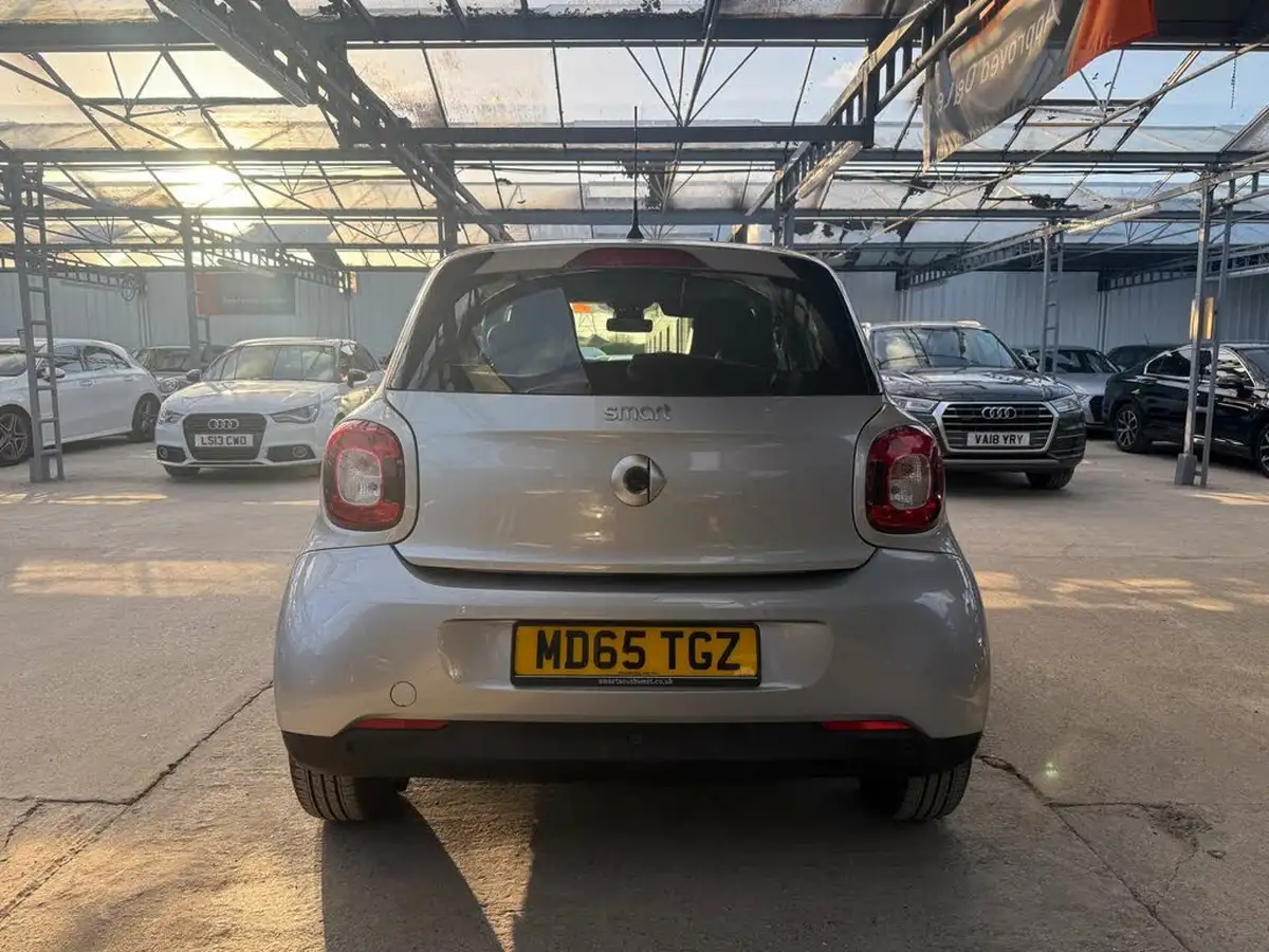 2015-smart-forfour-09-night-sky-prime-premiumss-big-8