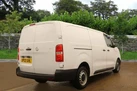 2022-vauxhall-vivaro-15td-2900-l2h1-dynamic-small-8