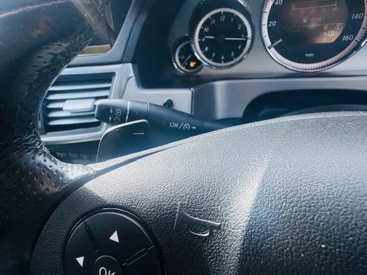 2011-mercedes-benz-e-class-30td-e350-cdi-sport-30cdi-265bhp-blue-f-saloon-4d-auto-big-18