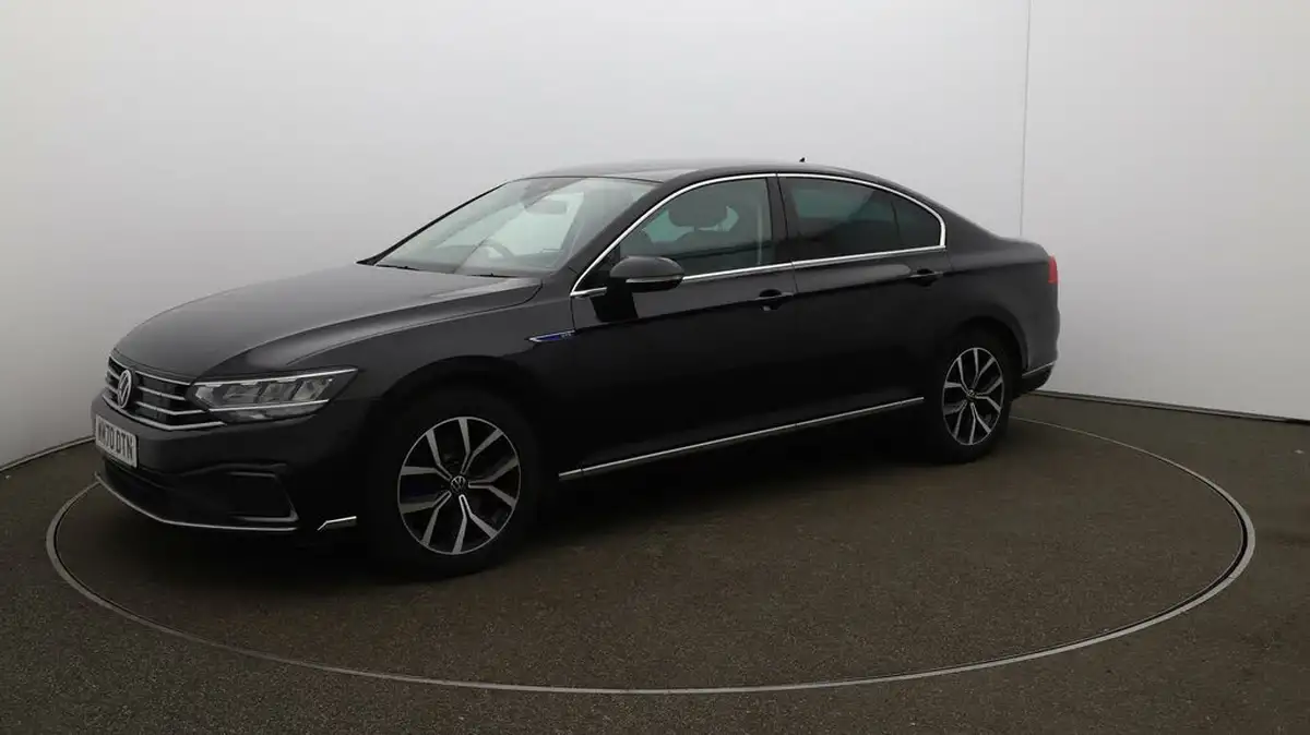 2021-volkswagen-passat-14-tsi-gte-saloon-4d-big-59