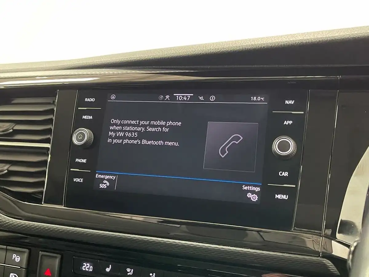 2020-volkswagen-caravelle-20bitdi-executive-bmt-big-74