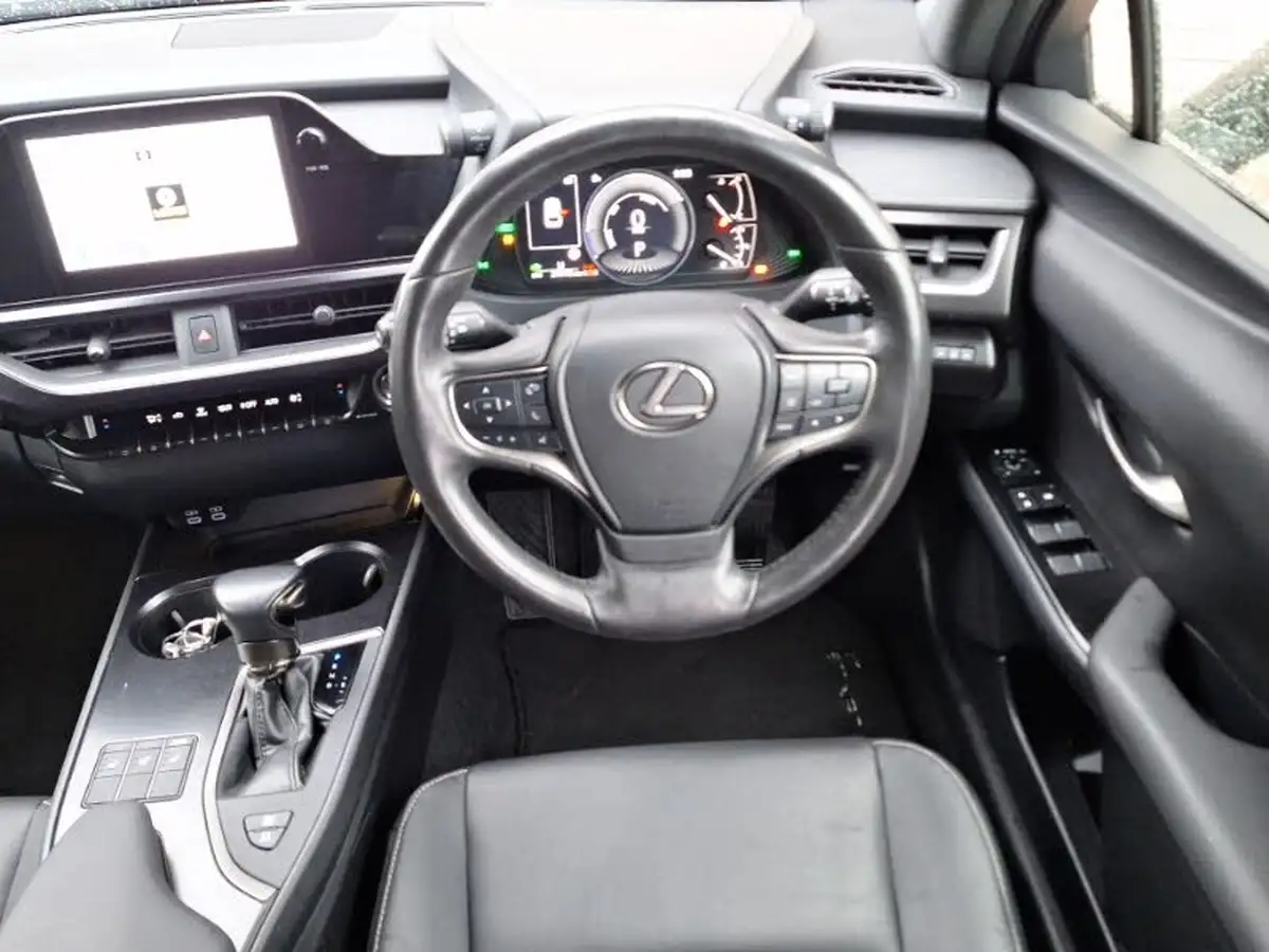 2022-lexus-ux-250h-20-f-sport-premium-plus-pack-big-6