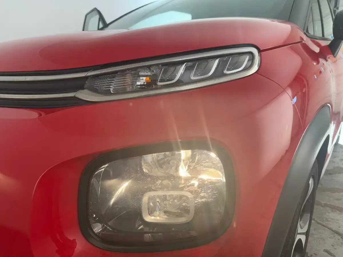 2019-citroen-c3-aircross-15bluehdi-flair-big-28