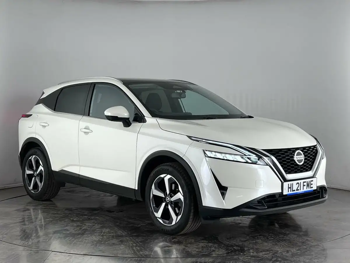 2021-nissan-qashqai-13-dig-t-premiere-edition-158ps-x-tronic-big-0