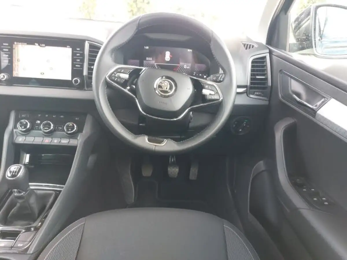 2024-skoda-karoq-10-tsi-se-drive-110ps-big-6