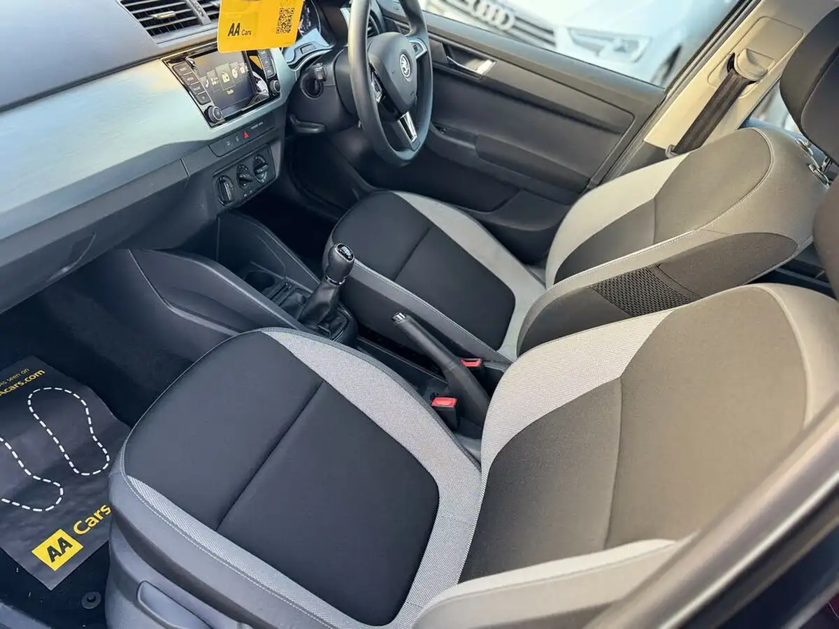 2016-skoda-fabia-12-tsi-se-109ps-hatchback-big-39