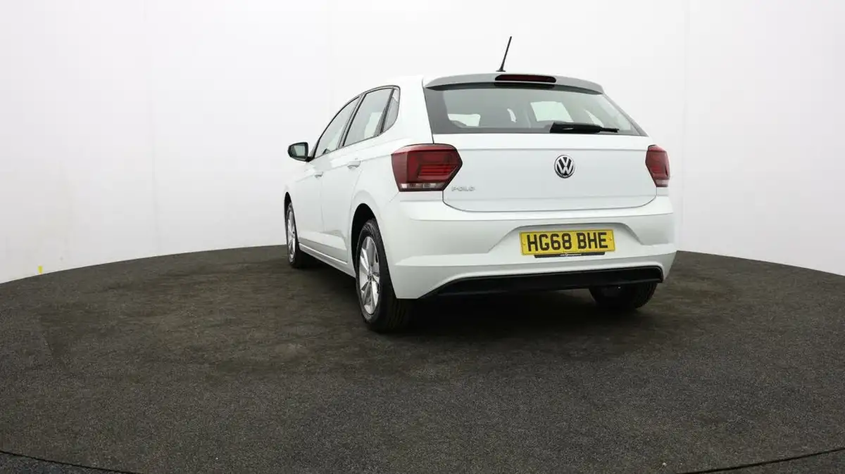 2018-volkswagen-polo-10-tsi-se-big-22