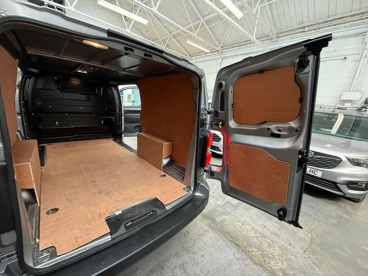 2022-fiat-scudo-20jtd-business-145hpeu6d-lwb-panel-big-65