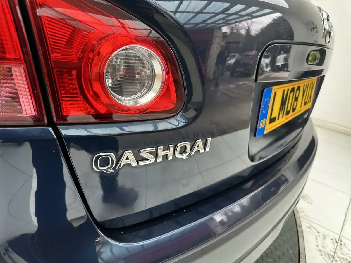 2008-nissan-qashqai-16-visia-big-40
